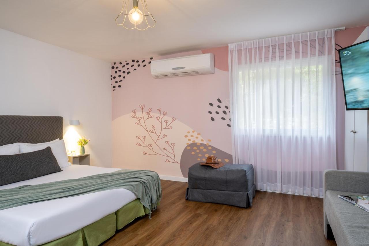 Travel Hotel Eilon Elon エクステリア 写真